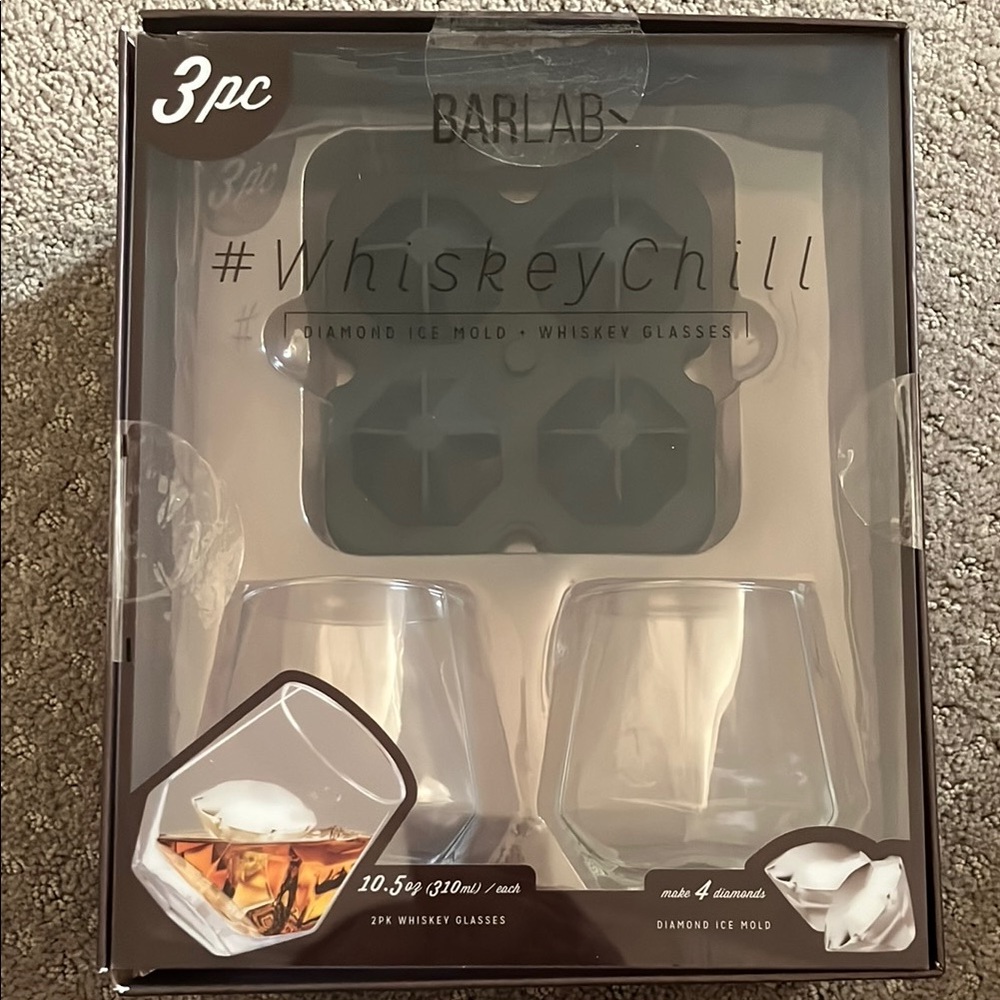 BarLab Whiskey Glasses with Diamond Ice Mold